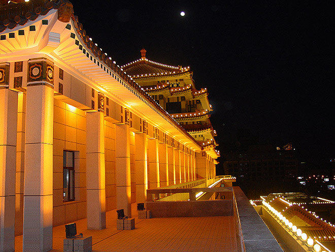 改造后的夜景.jpg