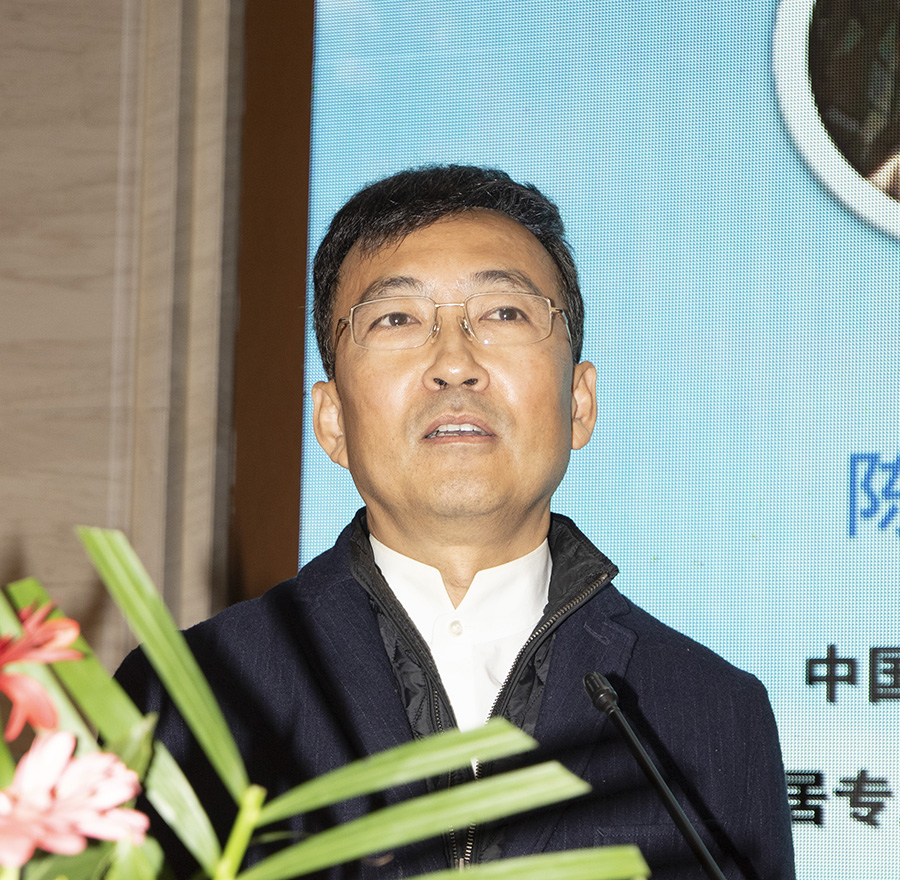 陈一峰.jpg
