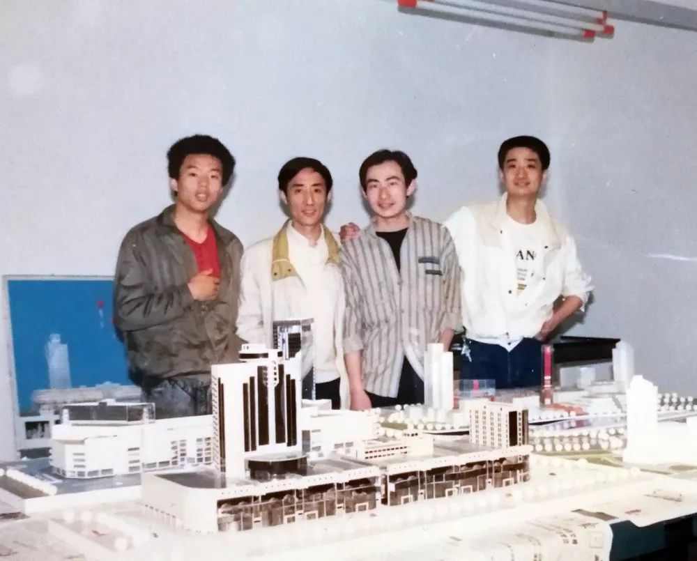 微信图片_20200903095140.jpg 微信图片_20200903095140.jpg