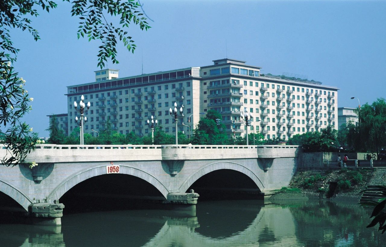 微信图片_20200929152625.jpg 微信图片_20200929152625.jpg