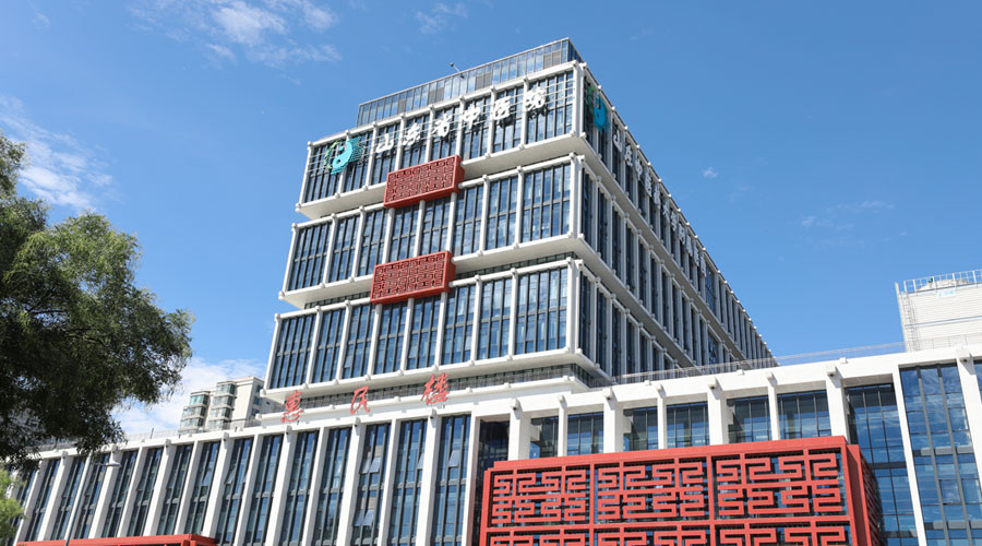 参观1.jpg